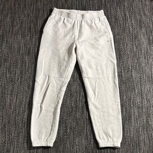 Aritzia TNA CozyAF Fleece Perfect Hi-Rise Sweatpant Heather Cloud White